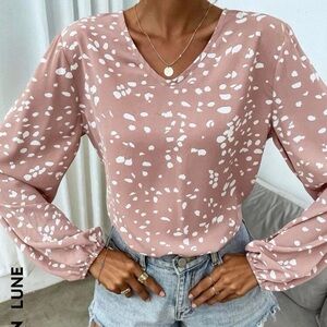 SHEIN Blush Pink Patterned Blouse